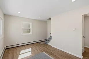 189 Trouville Rd, Copiague, NY 11726 - Photo 8