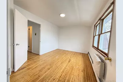 157-54 20 Road #2 FL, Whitestone, NY 11357 - Photo 6