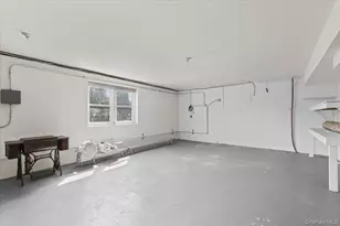 7 Greystone Cir, Bronxville, NY 10708 - Photo 24