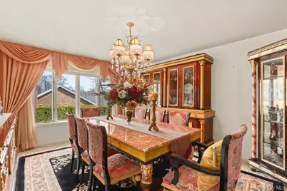 7 Greystone Circle, Bronxville, NY 10708 - Photo 10