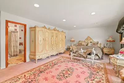 7 Greystone Circle, Bronxville, NY 10708 - Photo 18