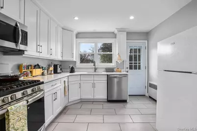 10 Madison Road, Scarsdale, NY 10583 - Photo 10