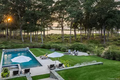 27 Ezekills Hollow, Sag Harbor, NY 11963 - Photo 1