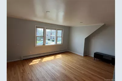 29 Lenox Avenue #2, Westbury, NY 11590 - Photo 2