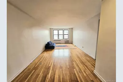 87-70 173 Street #4D, Jamaica, NY 11432 - Photo 8