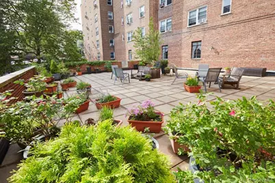 474 W 238th Street #2E, Bronx, NY 10463 - Photo 12