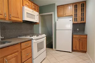 84-07 63rd Ave, Middle Village, NY 11379 - Photo 8