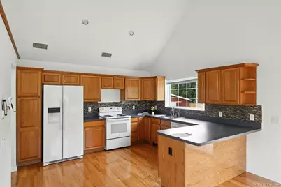 160 Pirog Road, Pine Bush, NY 12566 - Photo 6