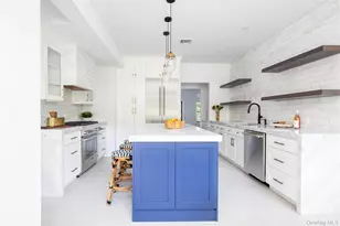 480 Eastwood Dr, Cutchogue, NY 11935 - Photo 4