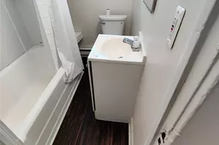 98 Montgomery St, Poughkeepsie, NY 12601 - Photo 10