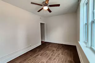 98 Montgomery St, Poughkeepsie, NY 12601 - Photo 4