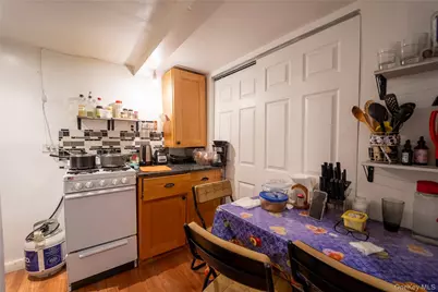 95-11 238th Street, Floral Park, NY 11001 - Photo 18