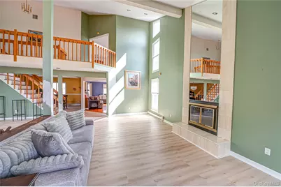 19 Tamara Court, Melville, NY 11747 - Photo 10