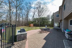 19 Tamara Ct, Melville, NY 11747 - Photo 20