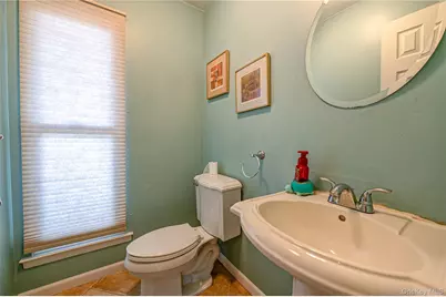 19 Tamara Court, Melville, NY 11747 - Photo 18