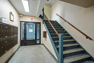 52-21 65th Pl, Maspeth, NY 11378 - Photo 12