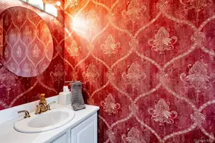 128 Cinnamon Ct, Melville, NY 11747 - Photo 6