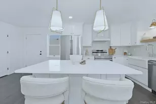 38 Lafayette Dr, Shirley, NY 11967 - Photo 6