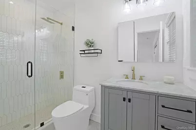 73 Bon Air Avenue, New Rochelle, NY 10804 - Photo 12
