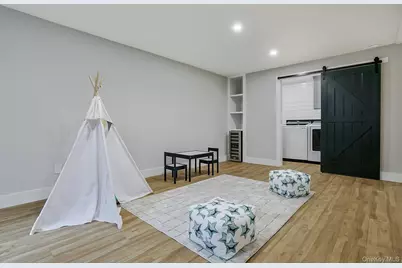 73 Bon Air Avenue, New Rochelle, NY 10804 - Photo 20