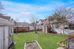 157-10 46th Ave, Flushing, NY 11355 - Photo 20