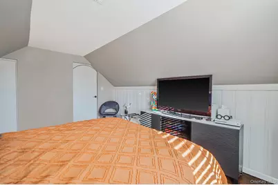 34 W Lakeland Street, Bay Shore, NY 11706 - Photo 26