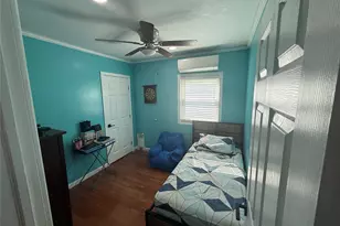 43 Dewitt St, Valley Stream, NY 11580 - Photo 20