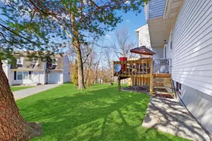 42 Larch Ct, Fishkill, NY 12524 - Photo 24