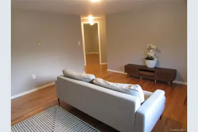 1204 Parr Lake Drive #12D, Newburgh, NY 12550 - Photo 6