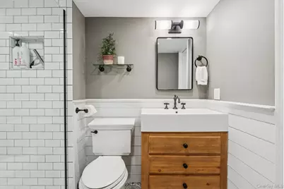 82 Adams Street, Garden City, NY 11530 - Photo 40