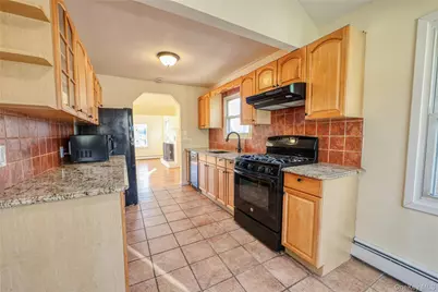 180 Lakeside Trail, Ridge, NY 11961 - Photo 6