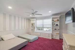 22 Turnberry Ct, Dix Hills, NY 11746 - Photo 14