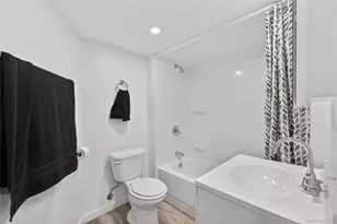 47 Weeks Rd, North Babylon, NY 11703 - Photo 28