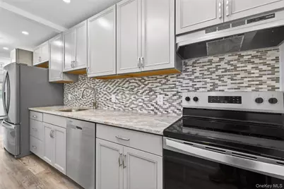 47 Weeks Road, North Babylon, NY 11703 - Photo 20