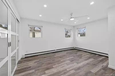 47 Weeks Road, North Babylon, NY 11703 - Photo 8