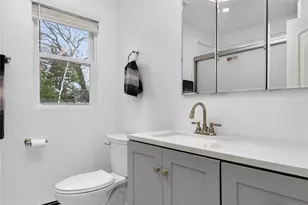 47 Weeks Rd, North Babylon, NY 11703 - Photo 14