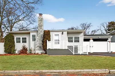 47 Weeks Road, North Babylon, NY 11703 - Photo 1