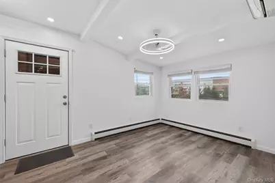 47 Weeks Road, North Babylon, NY 11703 - Photo 16