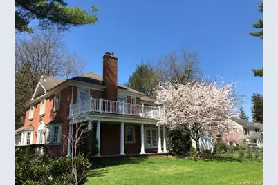 15 Hilltop Drive, Manhasset, NY 11030 - Photo 22