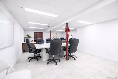 5019 Avenue N, Brooklyn, NY 11234 - Photo 10