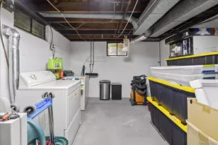 11 Merriewold Ln N, Monroe, NY 10950 - Photo 34