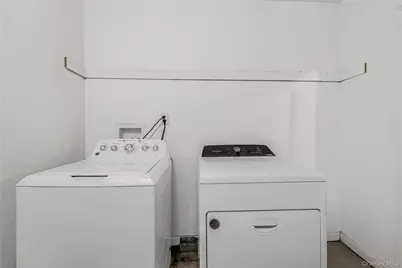 242 Prentiss Avenue, Bronx, NY 10465 - Photo 22