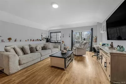 242 Prentiss Avenue, Bronx, NY 10465 - Photo 12