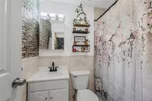 242 Prentiss Ave, Bronx, NY 10465 - Photo 18