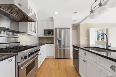 27 Harbor Terrace Drive, Rye, NY 10580 - Photo 8