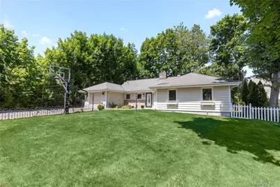 17 Soundview Avenue, Rye, NY 10580 - Photo 2