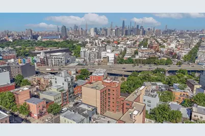 444 Graham Avenue #2i, Brooklyn, NY 11211 - Photo 10
