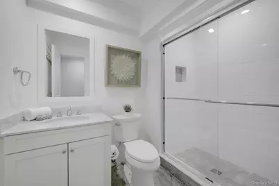 47 Graham Road, Scarsdale, NY 10583 - Photo 34