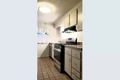 3 Rodman Place, Spring Valley, NY 10977 - Photo 6