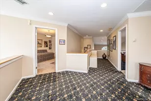 420 Florencia Pl, Melville, NY 11747 - Photo 26
